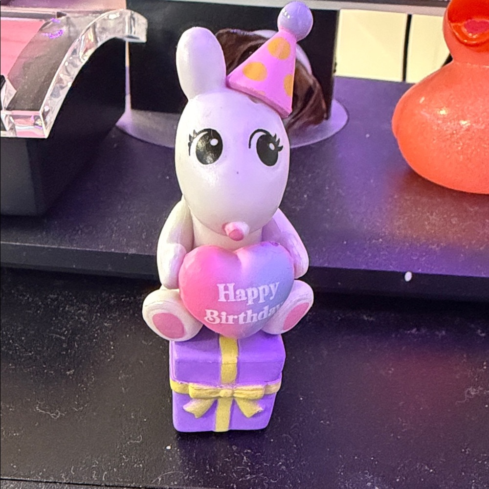 Charming Birthday Mouse Figurine with Pink Heart
